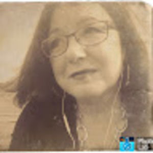 Meet your Posher, Leona